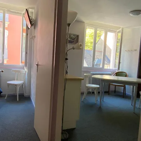 Aparthotel Le Chili- Quartier Thermal- Lit Fait 2*